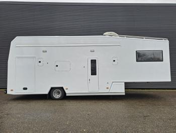 CAMPER TRAILER / MOBIL HOME